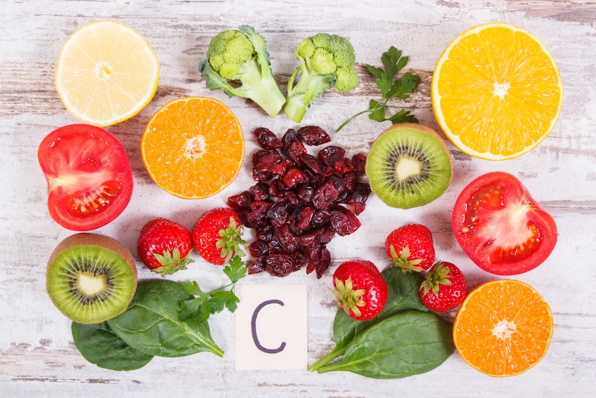 Naranjas, kiwi, tomate, espinacas, fresas, brocoli para fortalecer el sistema inmune