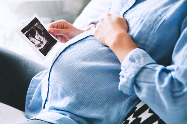 Los ultrasonidos durante el embarazo te ayudará a ti y a tu doctor a conocer la salud del bebé