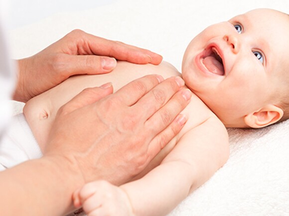 Cómo darle un masaje a tu bebé 